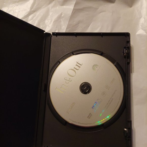 In and Out DVD - Picture 2 of 4